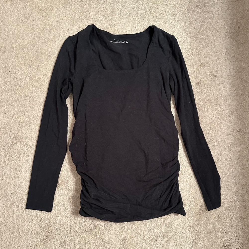 Abercrombie Maternity Long Sleeve - boatneck - Size small